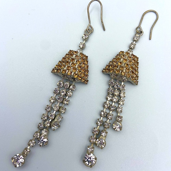 Crystal Dangle Earrings Costume Jewelry - Picture 1 of 2